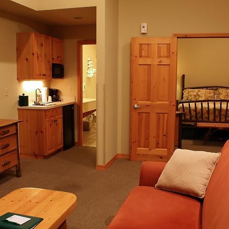 Mountain Lake Lodge Woods Bay Exterior foto